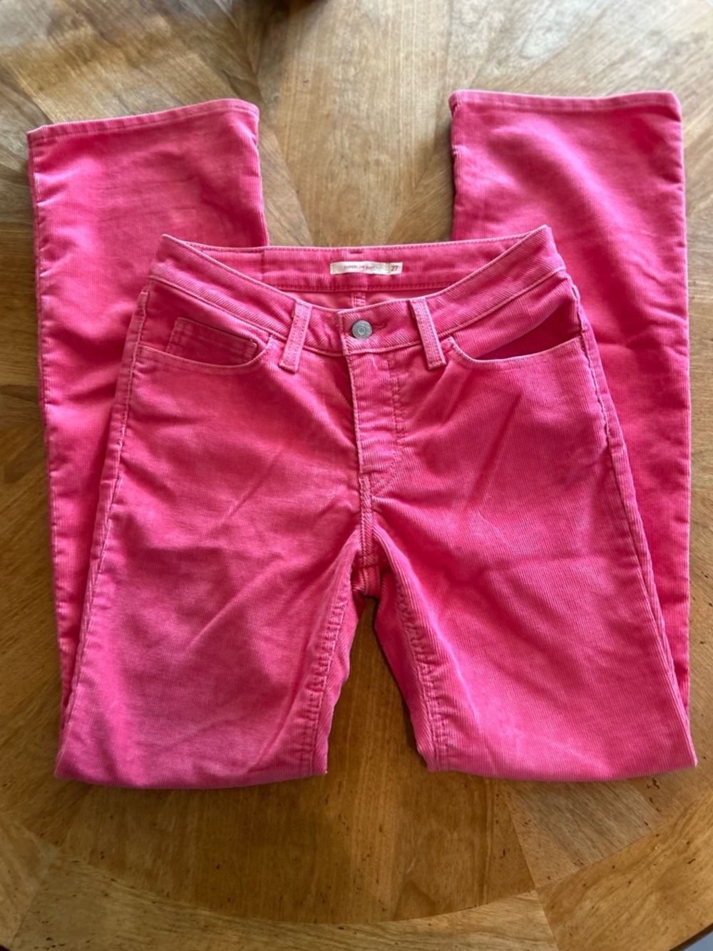 Levi's soft Pink Barbiecore coquette Corduroy Jeans size 27/32 - Picture 4 of 12